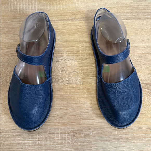 Softstar Merry Jane Shoes Women’s Sz 7 Blue Leather Barefoot Grounding Flats - Picture 4 of 11